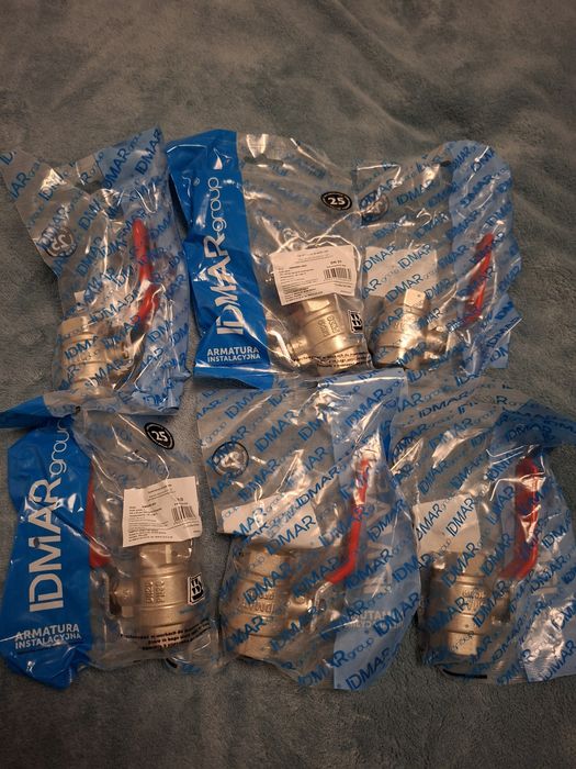 Kurek kulowy do wody DN 20.  6 sztuk