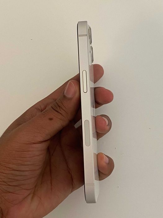 iPhone 13 128GB Branco – Estado de Novo