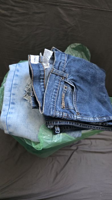 Zestaw spodni damskich S  20 par.