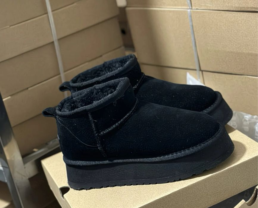 Чорні уггі, ugg платформа 3 см