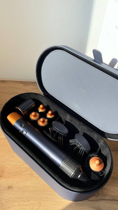 стайлер Dyson HS01 blue limited edition