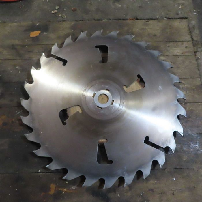 Piła tarczowa 630mm HM 28z