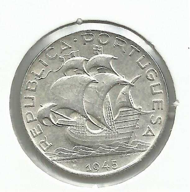 1 Portuguese Coin – 2.50 Escudos (Silver - 650 ‰) - 1945
