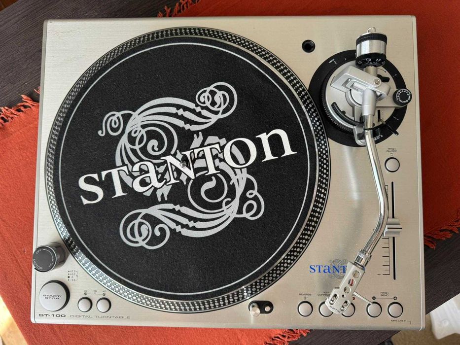 Stanton ST-100 2010 - Excelente Estado, Pouco Uso.
