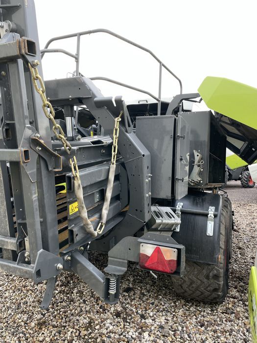 Прес підбирач CLAAS Quadrant 5300 FC Tandem