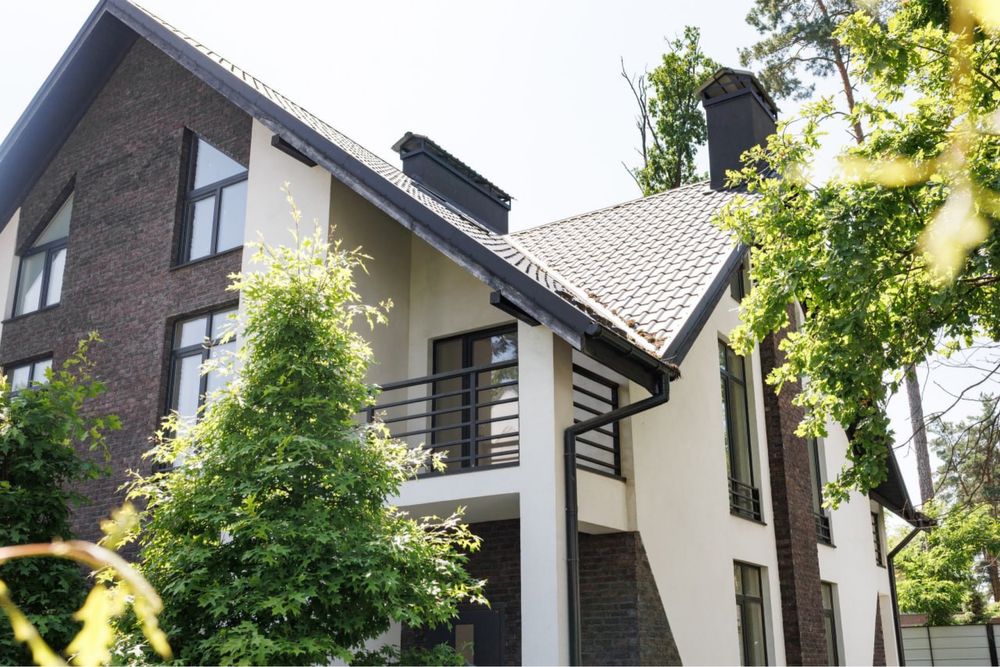 Продаж дуплекс 180м2. Початковий ремонт. КМ.ЦЕНТРАЛЬНІ комунікаціі.