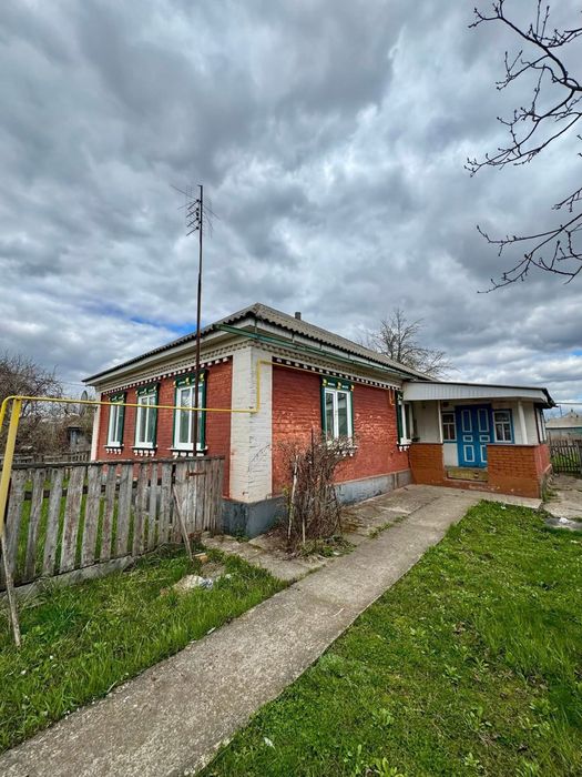 Продаж будинку с.Підлипне
