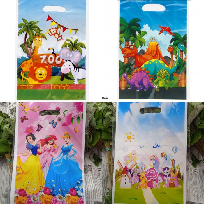 Подарункові фасовочні пакети на день народження свято у садочок школу