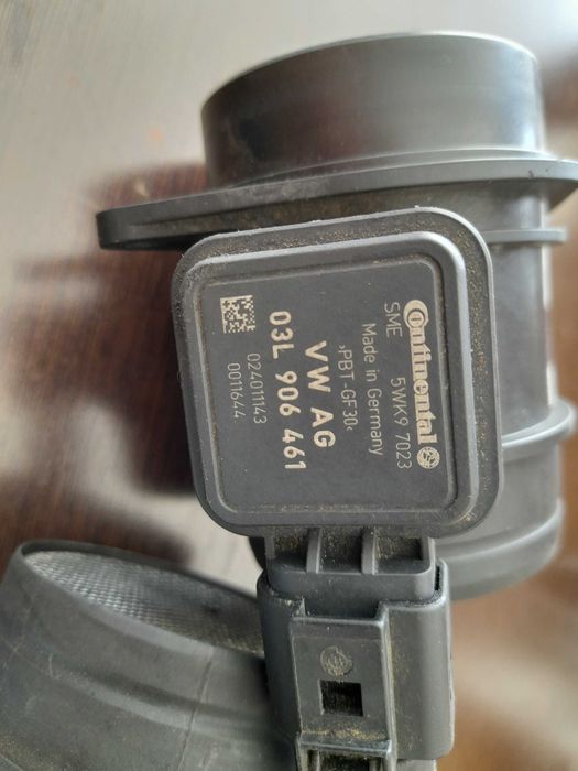 Vendo massa de ar VW e botão do vidro eléctrico do Saab 900