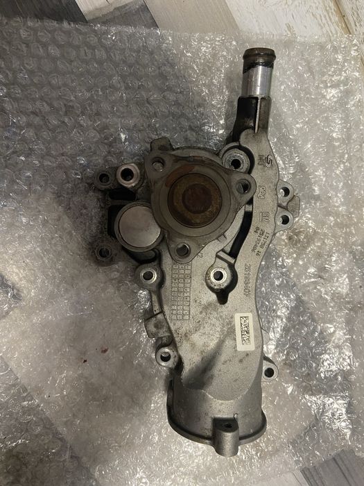 Цепь,помпа opel astra j