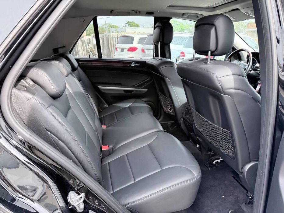 Mercedes-Benz M-Class ML 350 4MATIC      2011