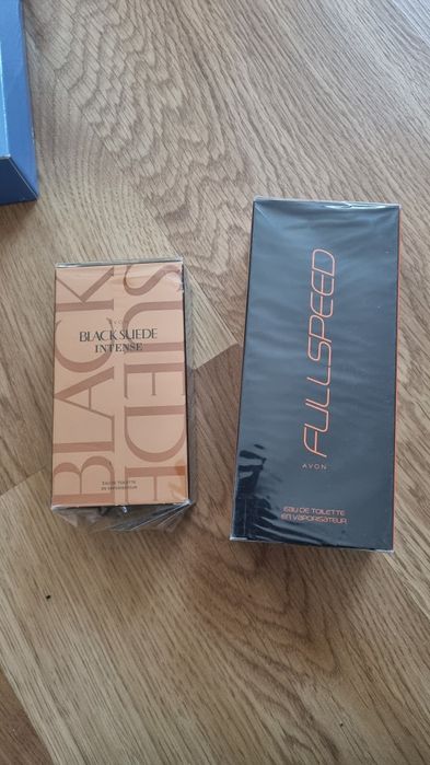 Woda toaletowa Black Suede Intense