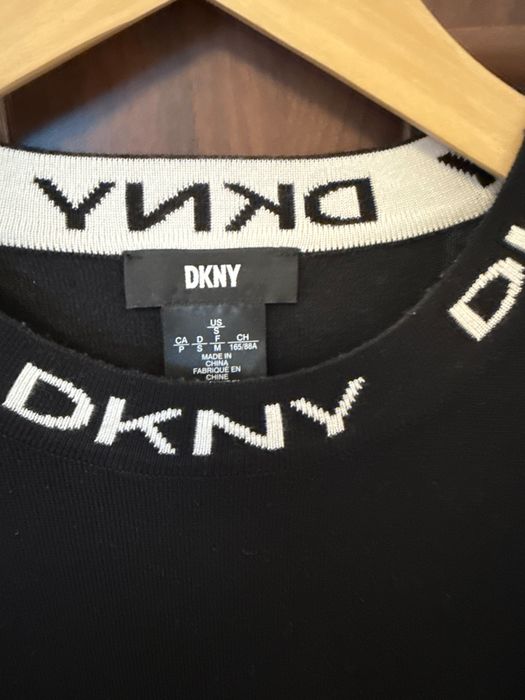 Używana sukienka marki DKNY rozmiar S