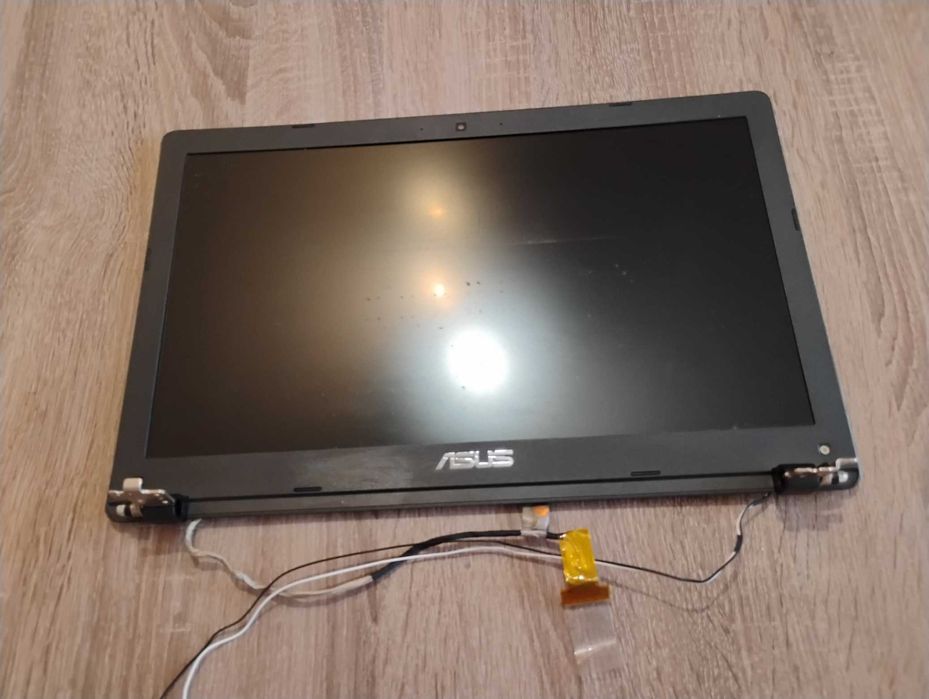 Klapa, obudowa matrycy  z ramką  ASUS R510J