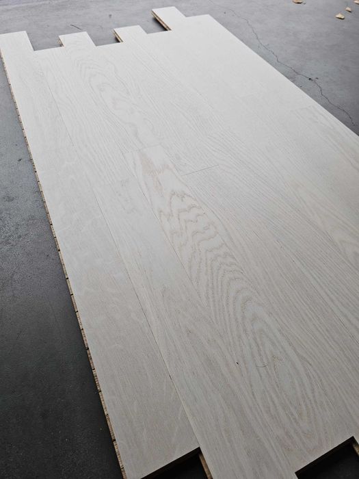 Parkiet biały olej uv klasa natur 11x70x490 (75 m2) PROMO