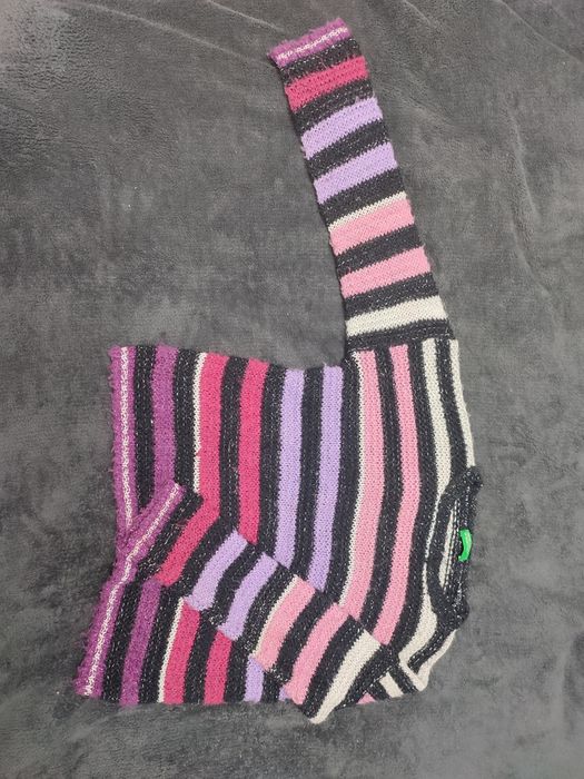 Теплий светр United Colors of Benetton на дівчинку, розмір 110-116