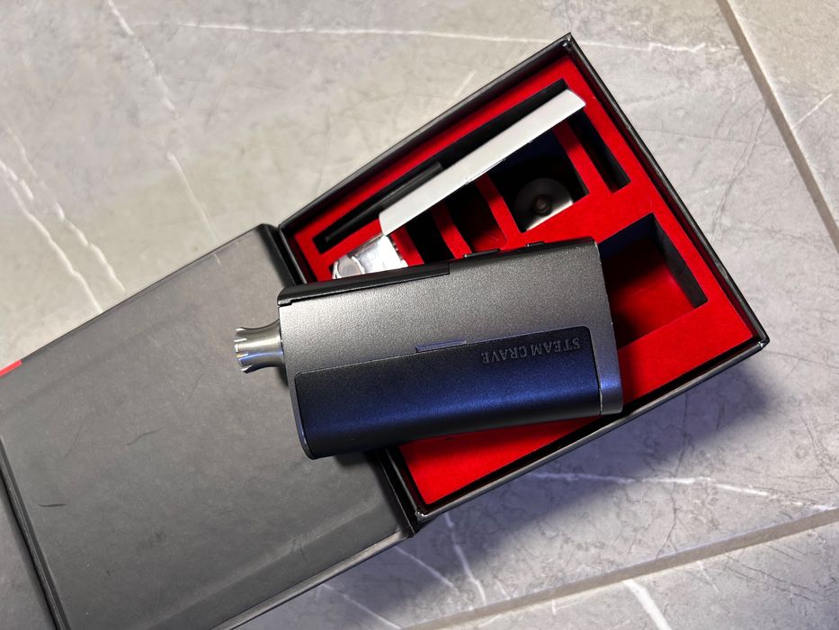 Продаю, Steam Crave Meson AIO kit black.