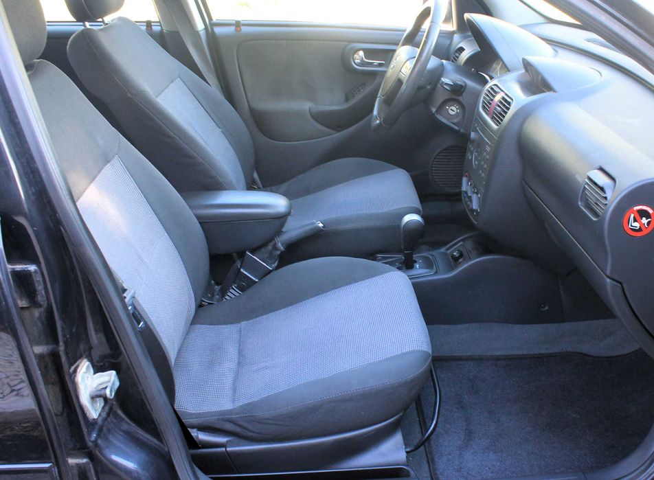 Opel corsa 1.2i Cx. Automática com 100000km de 2004