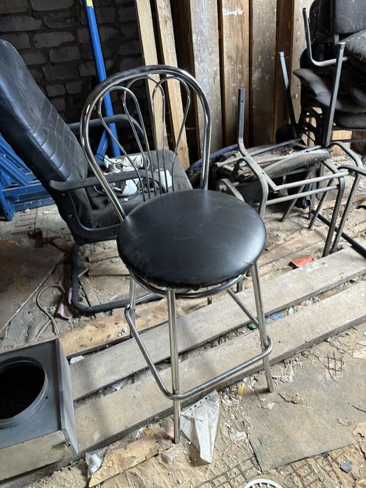 Продам стулья барные, офисные