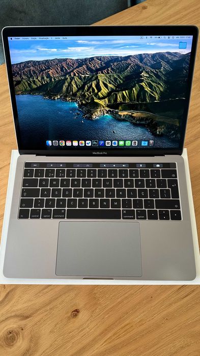 MacBook Pro 13" | i5 | 8GB | 256GB | TouchBar e Touch ID