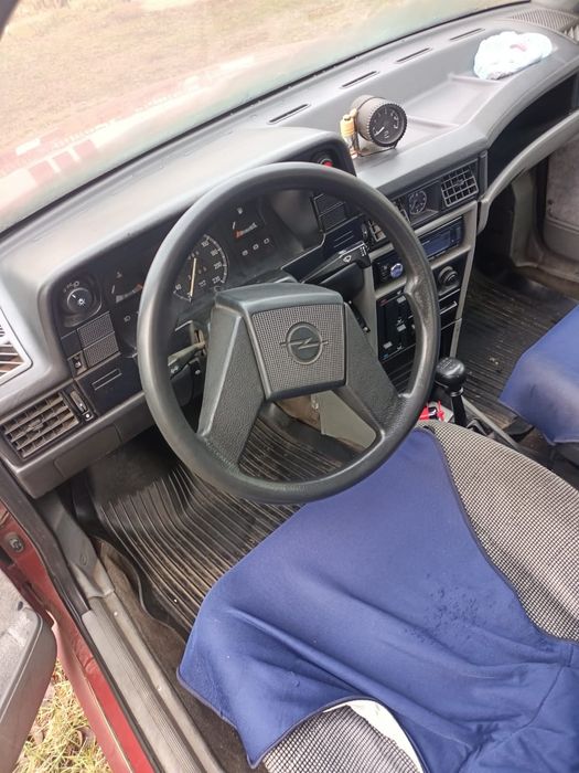 Продам opel kadett