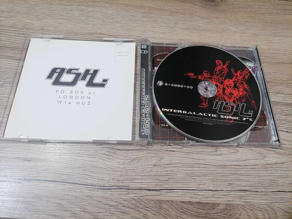 Ash – Intergalactic Sonic 7"s CD (5076)