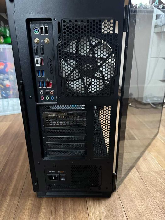 Komputer gamingowy G4M3R i7-11700F RTX 3060Ti + monitor AOC LCD 32