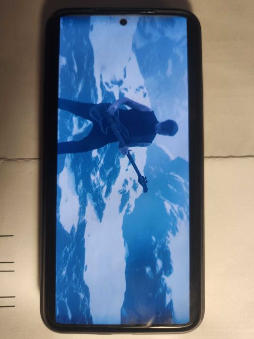 Samsung S22 5G 8/256 в ИДЕАЛЬНОМ состоянии 6,1" Qualcomm SM8450 Snapdragon 8 Android 16