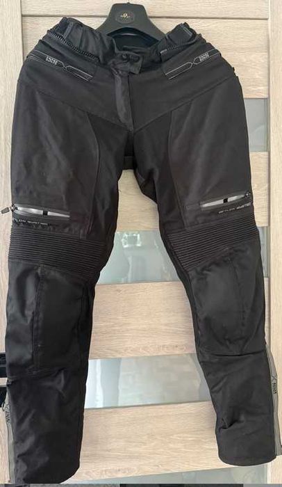 IXS Czarny komplet damski w rozmiarze DS przeciwdeszczowy