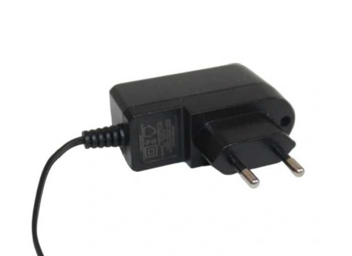 Nowy zasilacz impulsowy 5W DC 5V 1A