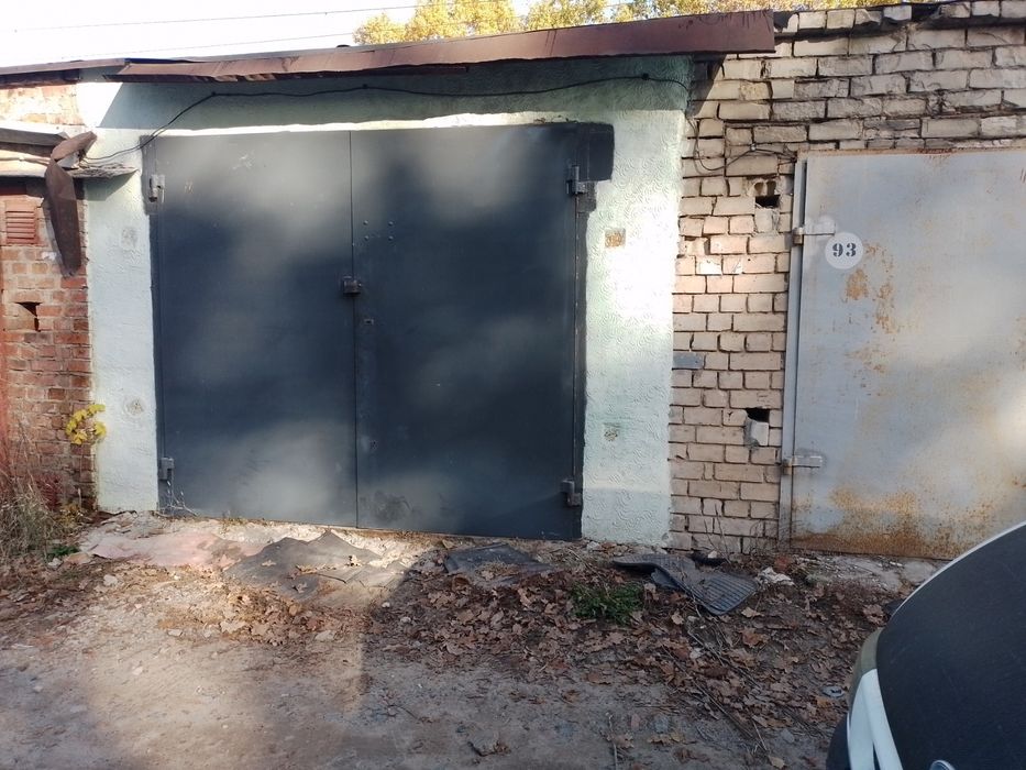 Гараж з високими воротами,підвалом в  АК  Подусівський