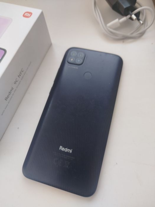 Телефон Redmi 9C NFC 2-32