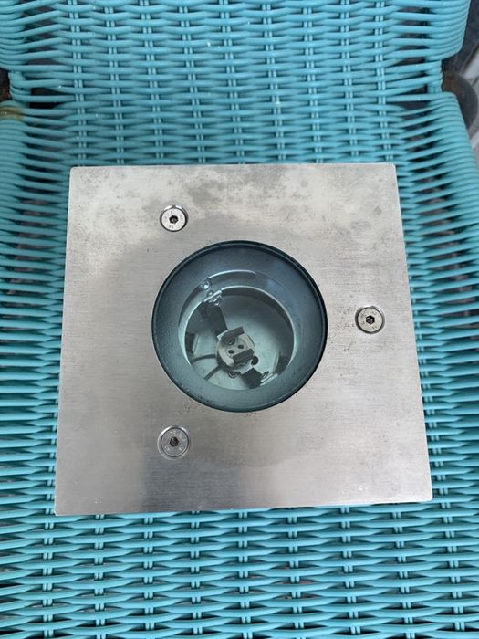 Projectores de embutir no chao ou parede