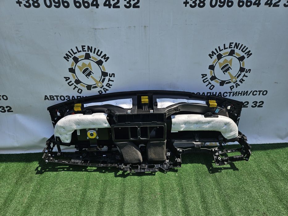 Торпеда консоль kia niro кіа ніро 17-