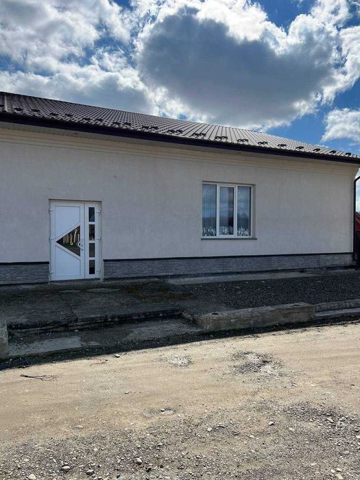 Комерційне приміщення для виробництва, складу