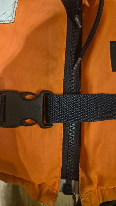 Kamizelka ratunkowa dziecięca BESTO – rozmiar 1 (5–15 kg)