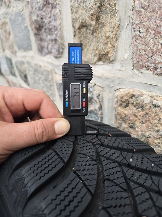 Резина шини зимня Semperit Speed-Grip 5 185/60 R15 88T XL