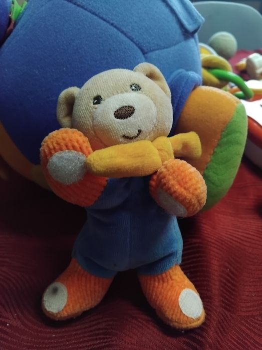 Lote de Brinquedos Bebé e mealheiro