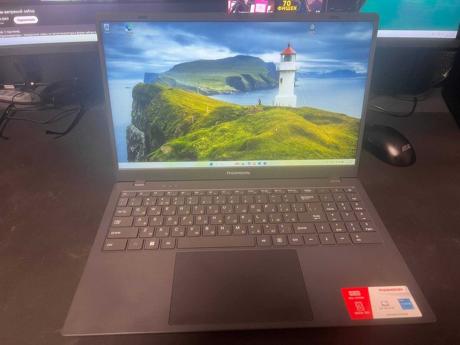 Thomson Neo 15,6 - 11gen i3/8/256