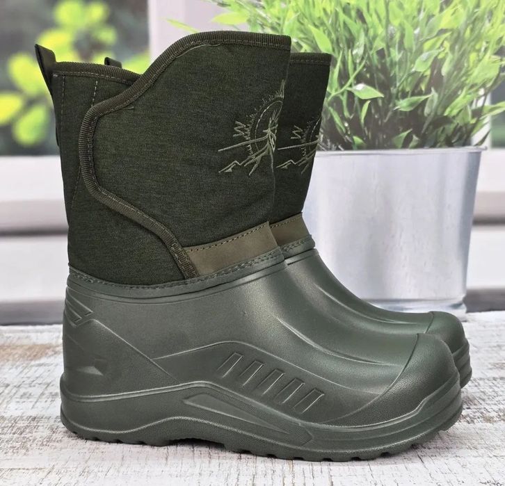 Зимові чоботи,дутикі на липутці.Чорні,сині та хакі 41-46