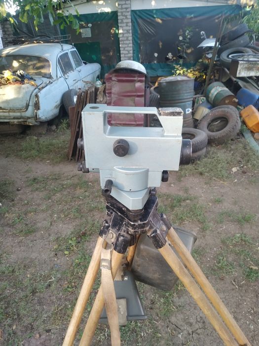 Продам нивелир H-3KЛ