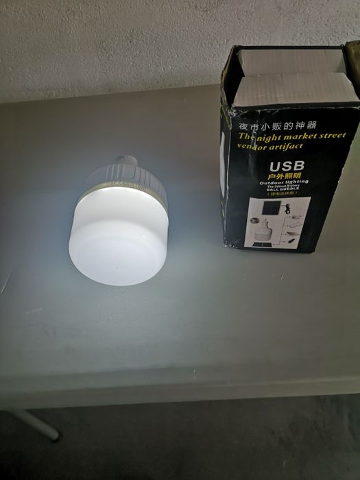 Lâmpada com bateria nova