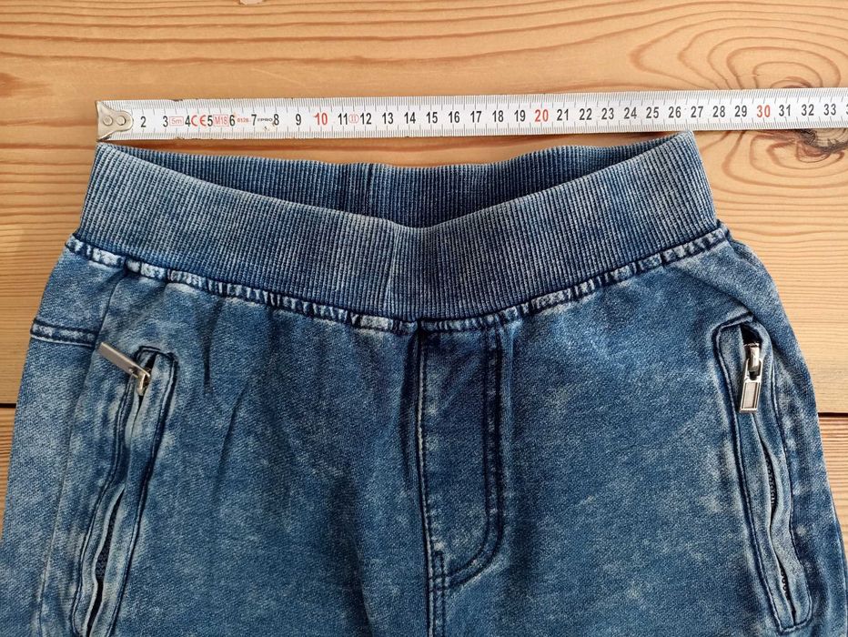 Spodnie jeansowe rozm. 146