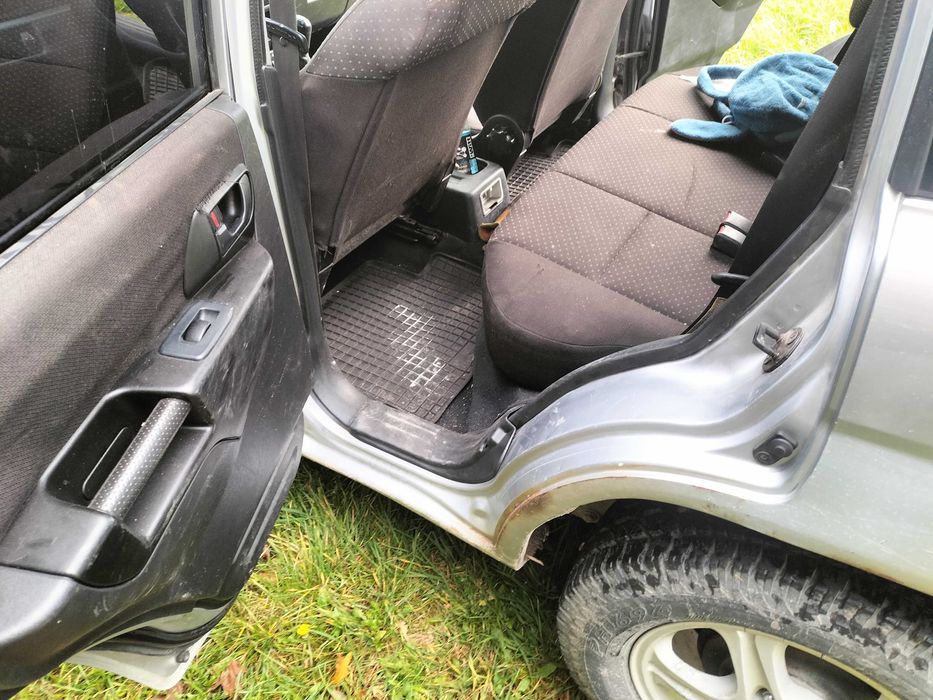 Mitsubishi Pajero pini