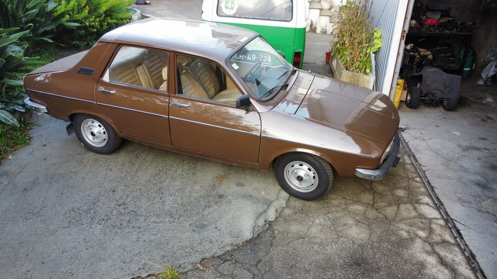 Impeccable Renault 12