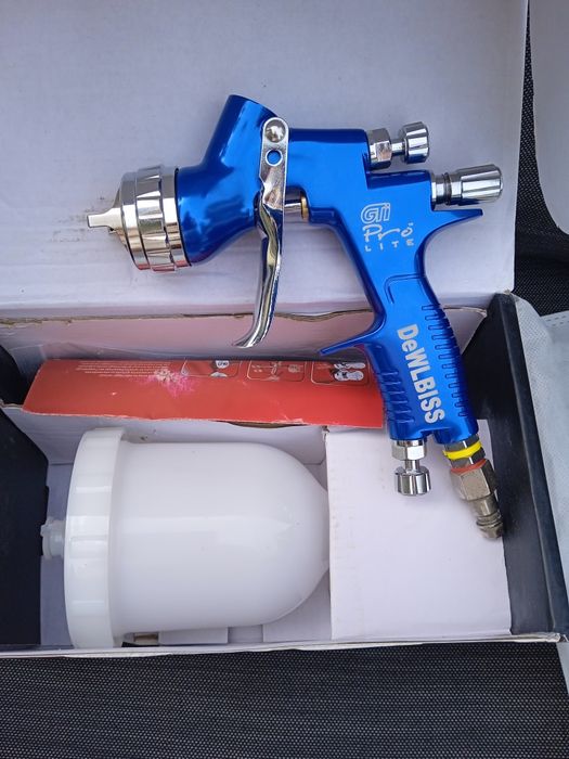 Краскопульт ДЕВЛБІС