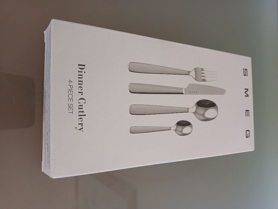 Conj. 4 talheres SMEG