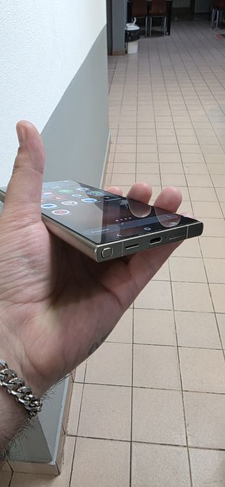 Samsung S24 Ultra - 12GB RAM - 256GB ROM