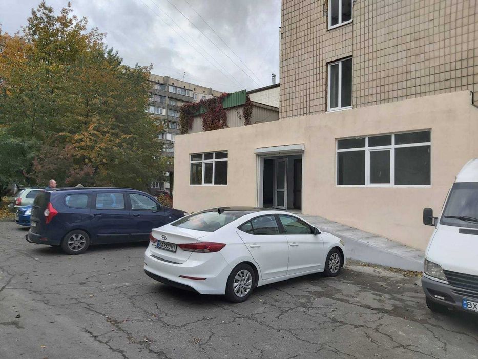 Комерційне приміщення 36 м2 1п  Пиво Піцерія,  Суши ,Магазин та ін