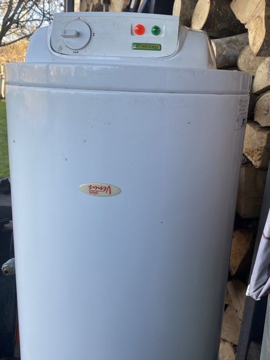 Продам бойлер електричний б/в